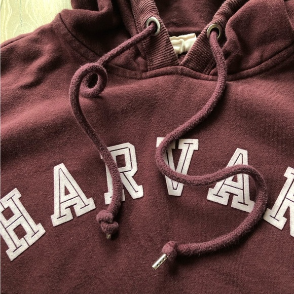 H&M Harvard University Maroon Hoodie Cotton Blend Size S - Picture 5 of 11